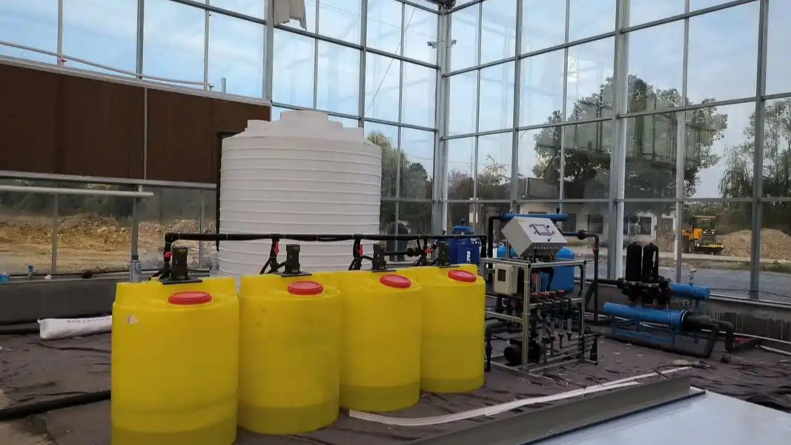 Integrated Water and Fertilizer System